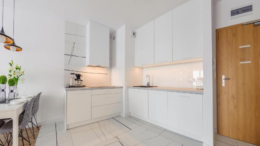 קולובז'ג Apartamenty Kasprowicza 20A Klimatyzacja Basen Fintess Sauny Parking Bawialnia Zmywarkataras Wysoki Standard W Pelni Wyposazony מראה חיצוני תמונה